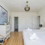 Cubo's Ronda Del Golf Seaview & Parking Apartment
