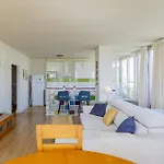 Cubo's Ronda Del Golf Seaview & Parking Apartment